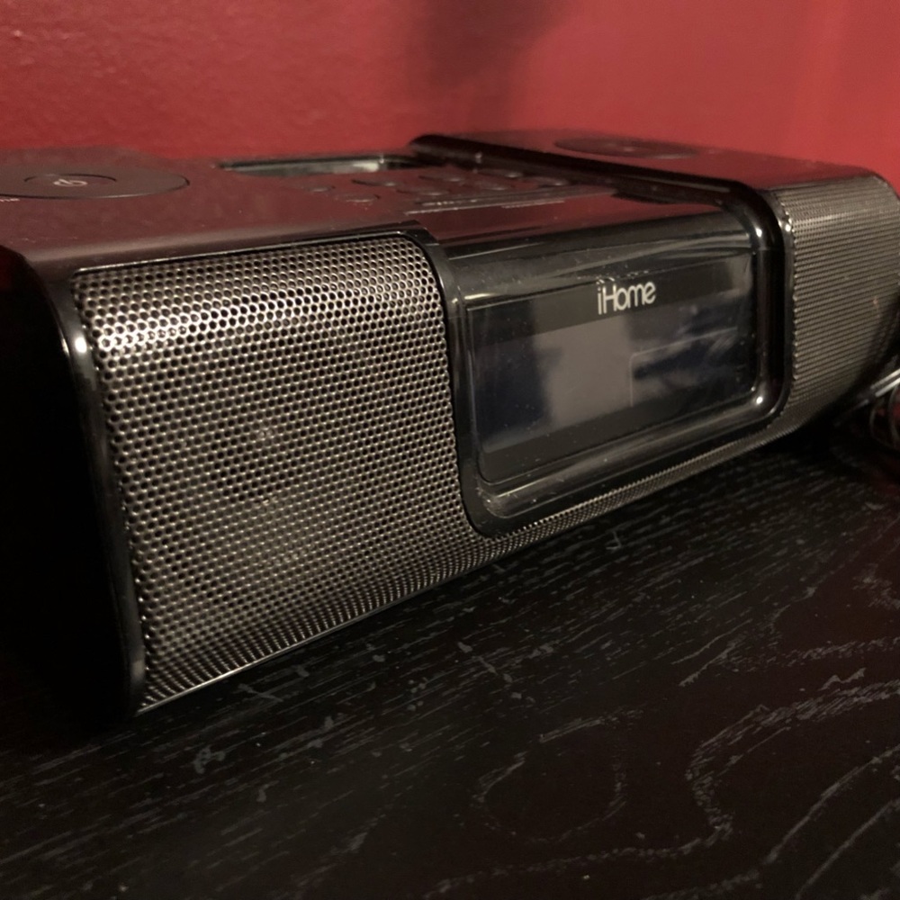 iHome